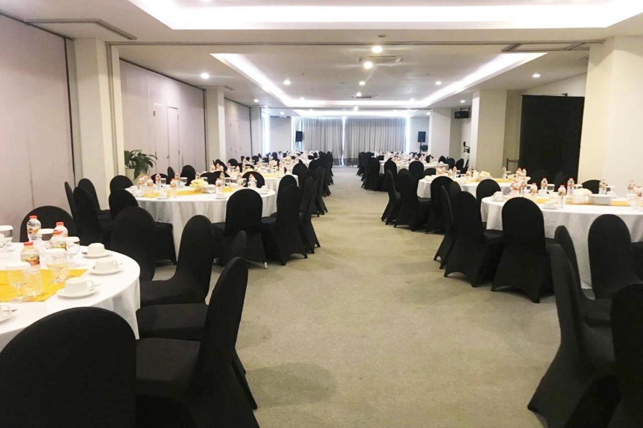 M Hotel Соронг Екстериор снимка