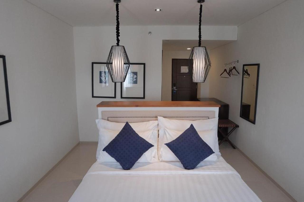 M Hotel Соронг Екстериор снимка