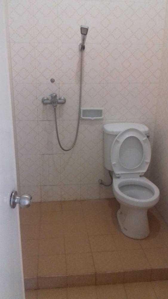 M Hotel Соронг Екстериор снимка