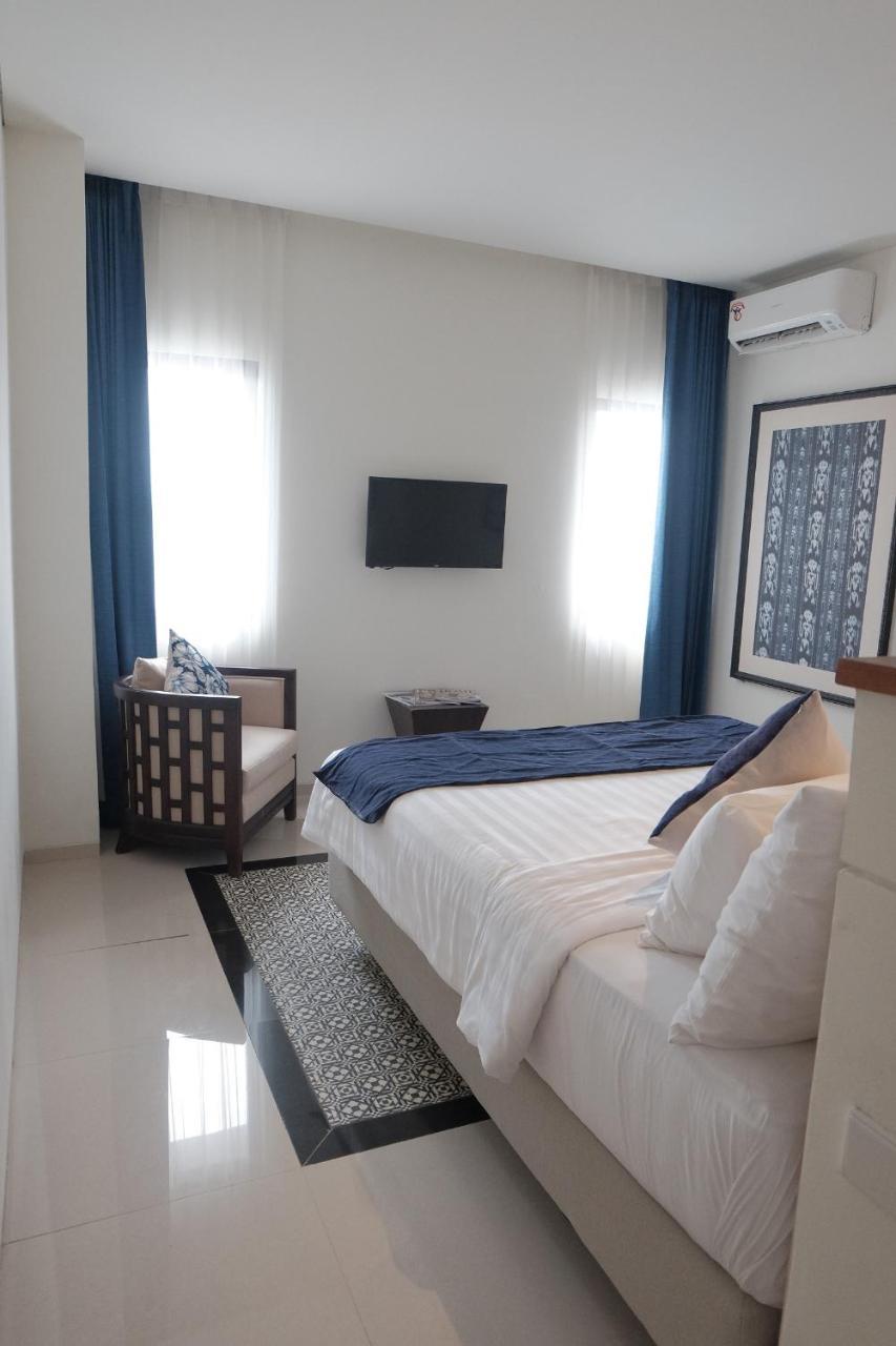 M Hotel Соронг Екстериор снимка