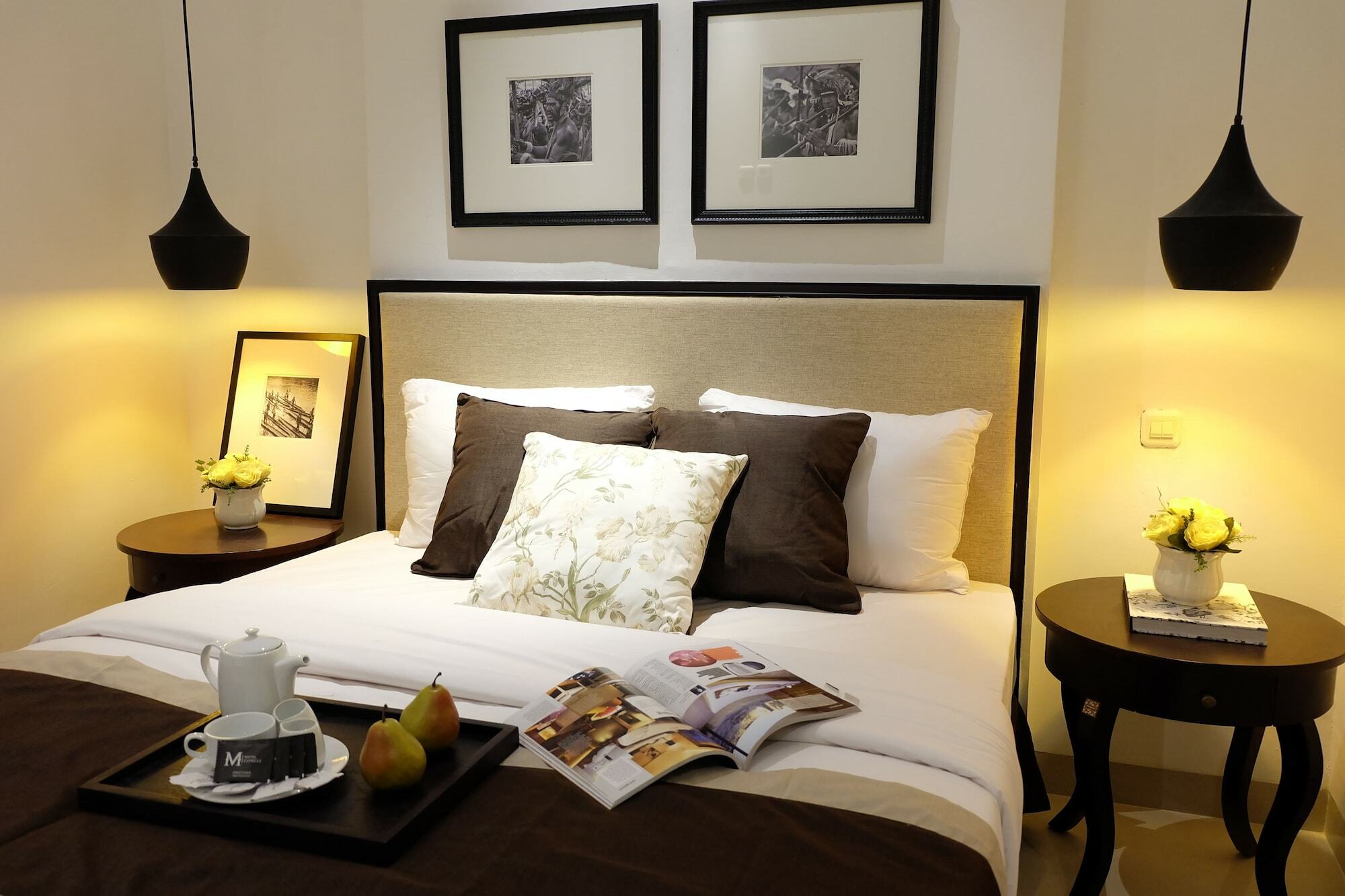 M Hotel Соронг Екстериор снимка