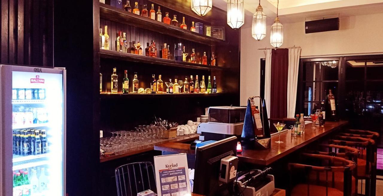 M Hotel Соронг Екстериор снимка